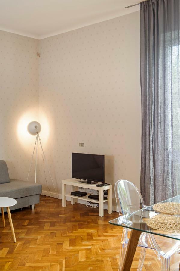 Zoli Apartment وارسو المظهر الخارجي الصورة